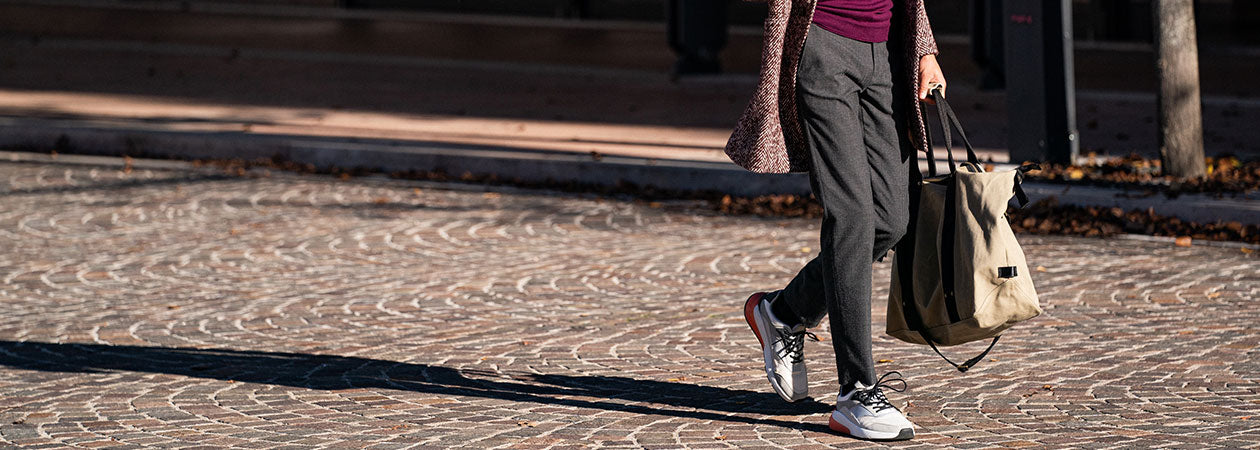 come abbinare pantaloni verdi uomo