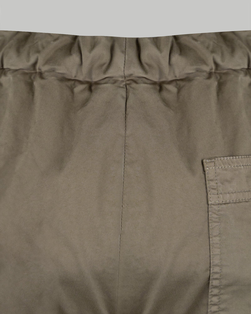 Bermuda in gabardina di cotone leggero beige