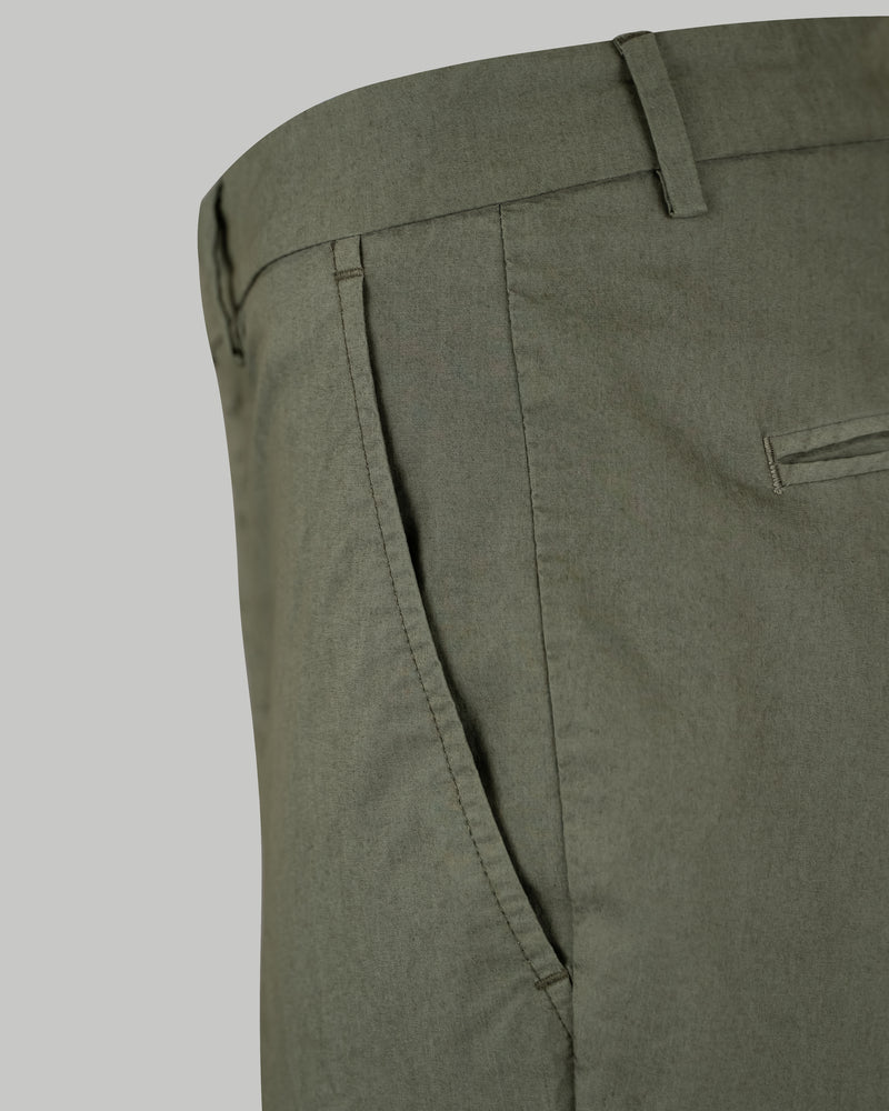 Pantalone chino in popeline di cotone leggero verde scuro slim fit