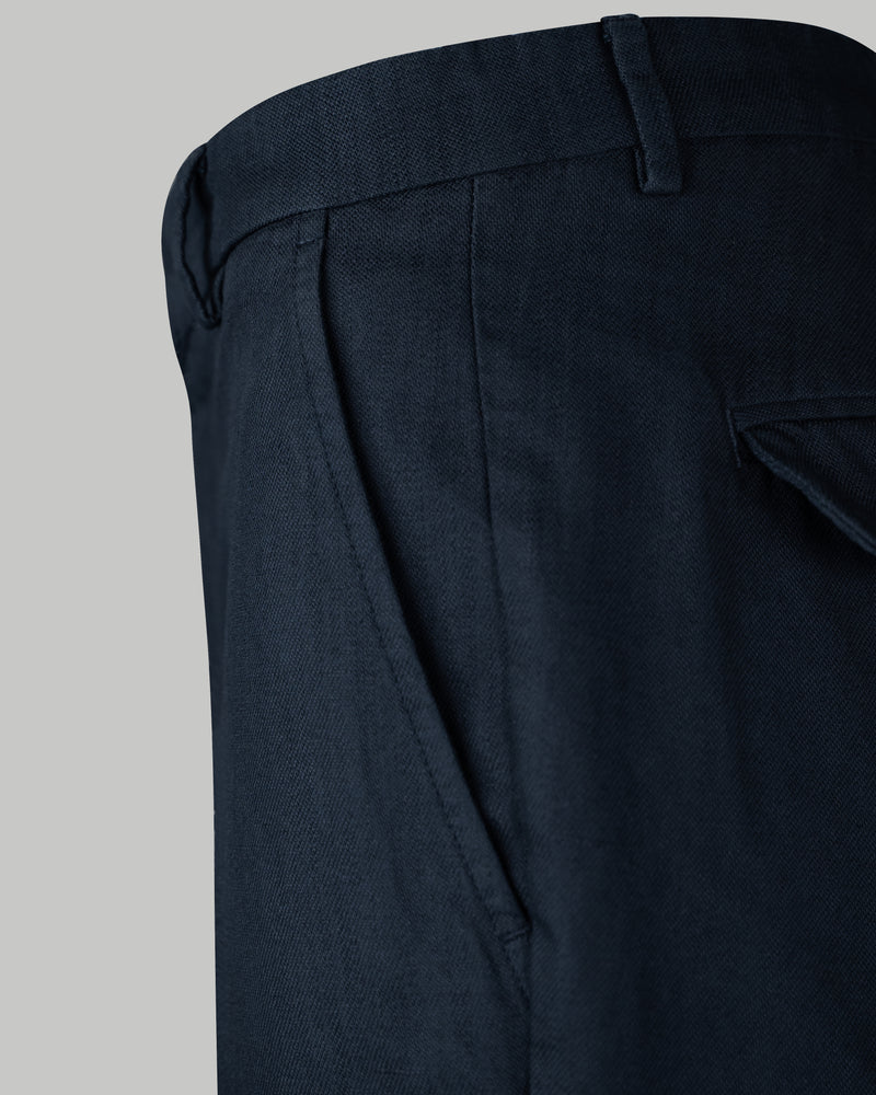 Pantalone chino in cotone piquet medio blu slim fit