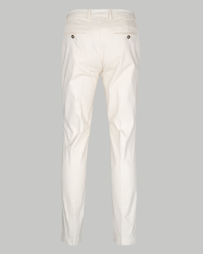 Pantalone chino in gabardina di cotone pesante bianco burro slim fit