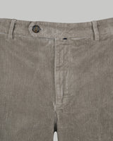 Pantalone chino in velluto di cotone pesante a costa larga francese grigio tortora slim fit