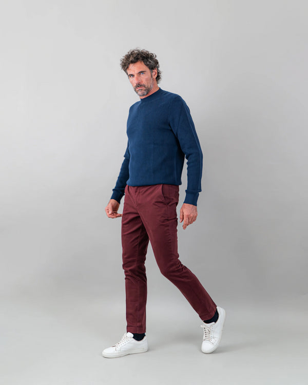 Pantalone chino in gabardina di cotone pesante bordeaux slim fit