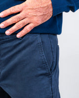 Pantalone chino in gabardina di cotone pesante blu notte slim fit
