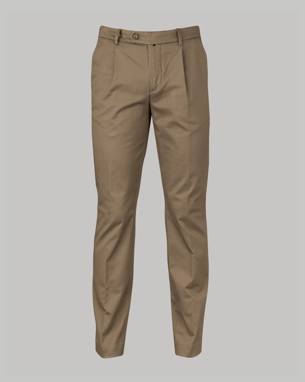 Pantalone chino con pince in gabardina di cotone medio marrone giallo ambrato regular fit