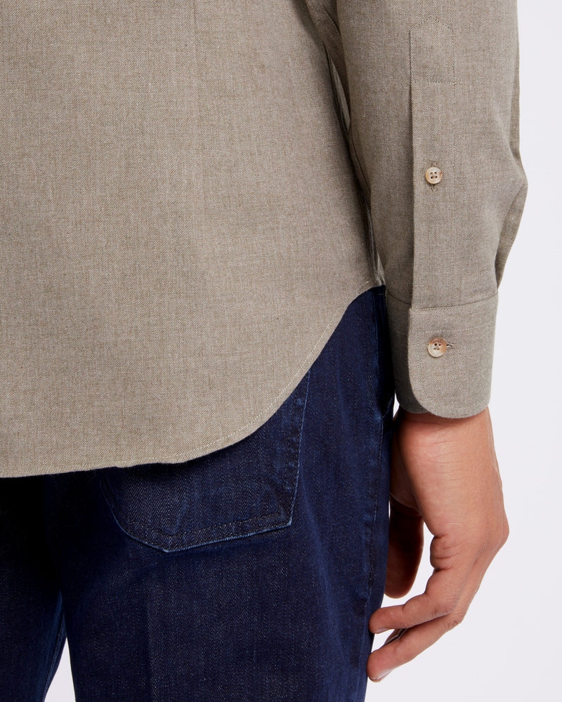 Camicia con collo francese in flanella di cotone pesante grigio tortora