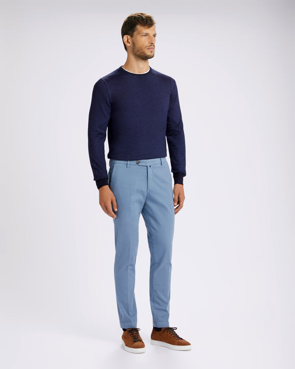 Pantalone chino in gabardina di cotone pesante azzurro celeste straight fit