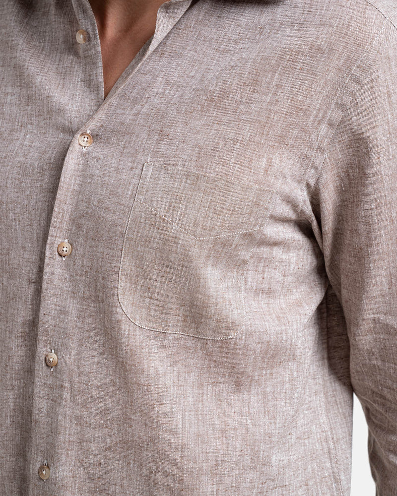 Camicia con collo francese in lino e cotone leggero beige sabbia