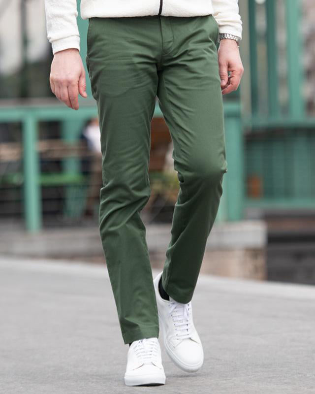 Pantalone chino in gabardina di cotone medio verde abete slim fit