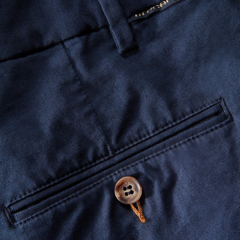 Pantalone chino in gabardina di cotone pesante marrone blu navy slim fit