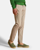 Pantalone chino in cotone leggero beige sabbia slim fit